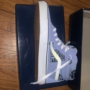 Vans Sk8-Hi sky blue with graphics. US MEN 10.0 NEW
